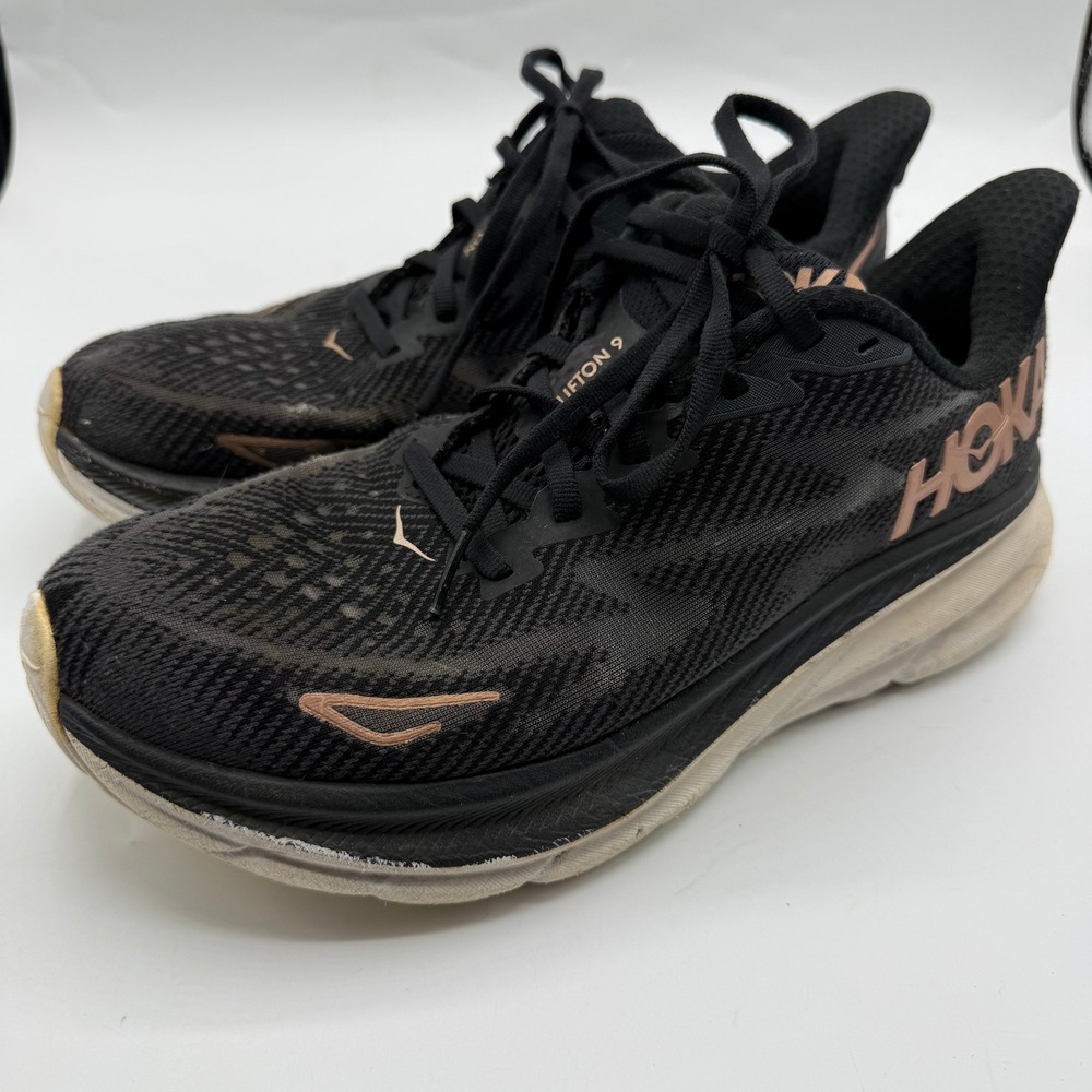 Hoka Clifton 9 Women's Running Shoes Black Rose Gold Athletic Sneakers Size 8.5